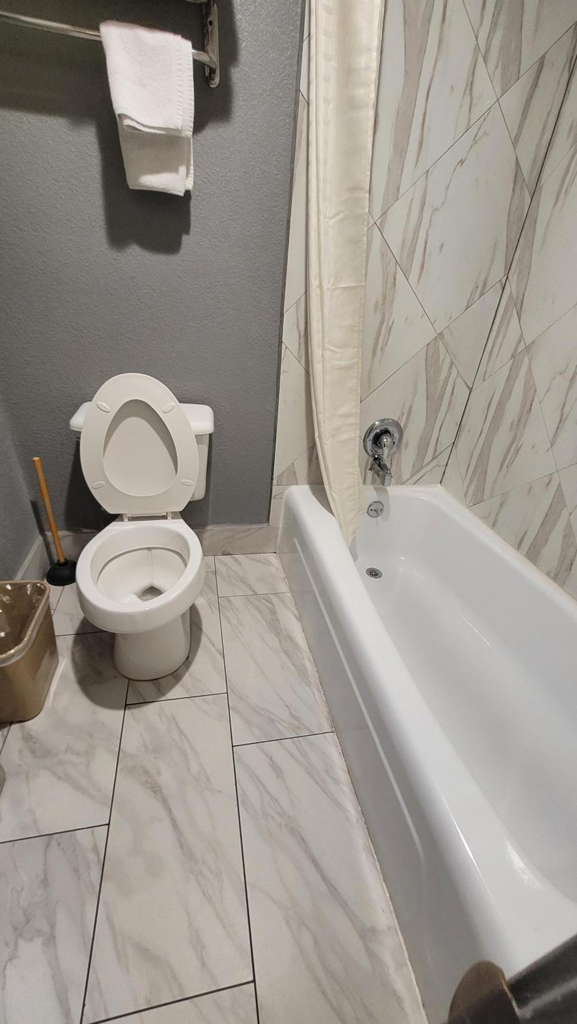 Americas Best Value Inn Frost Bank Center San Antonio Zewnętrze zdjęcie